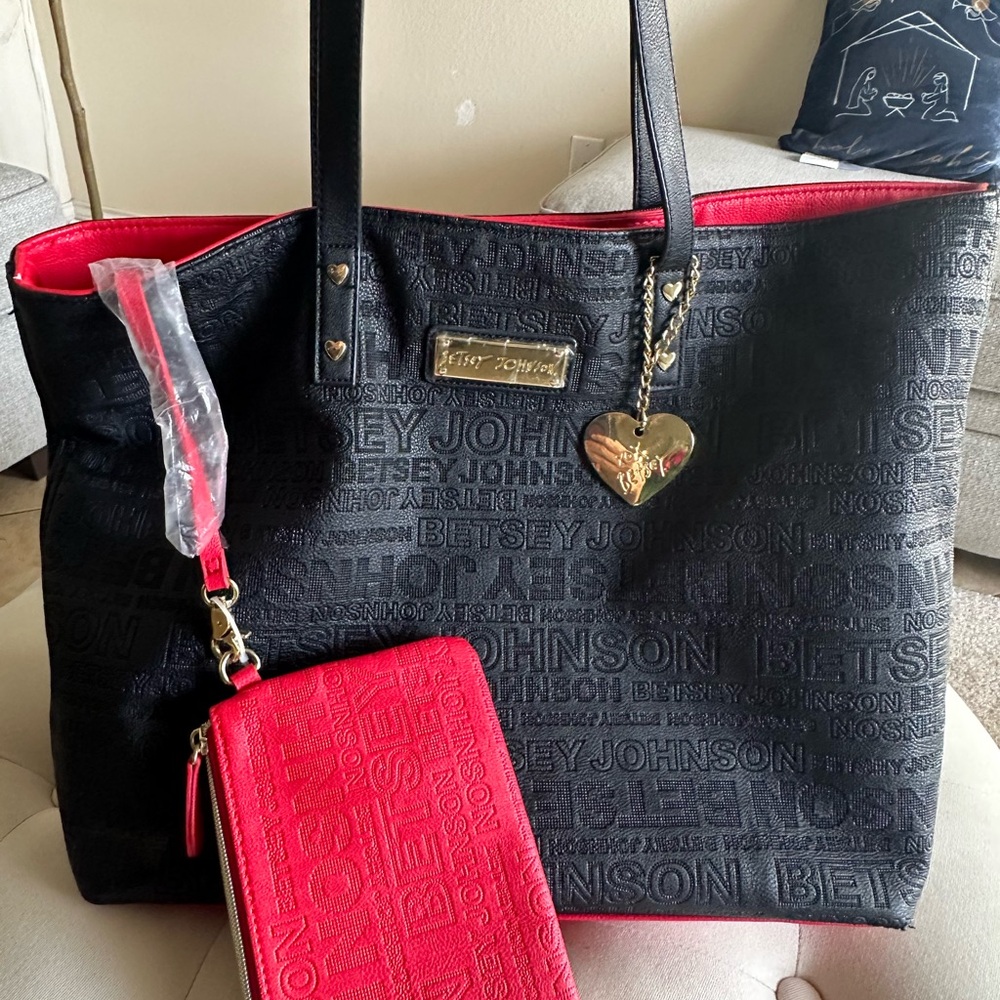 Betsey Johnson Embossed Black and Red Tote Set
